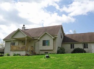 6262 Thoman Dr, Spring Grove, PA 17362