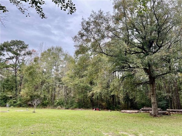 2126 Highway 8, Flatwoods, LA 71427