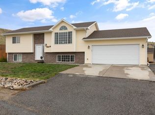 7645 Century Hills Rd N, Billings, MT 59106