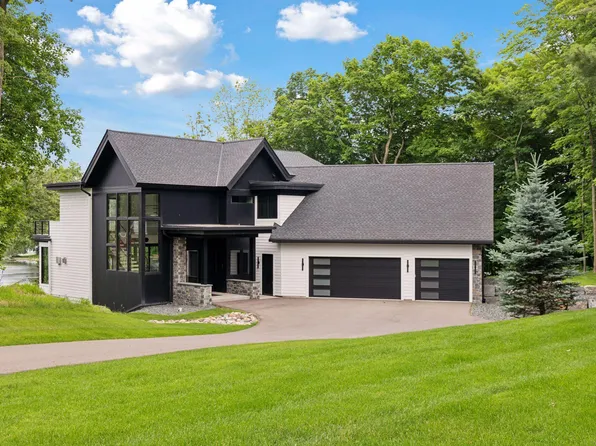 1300 Wildhurst Trl, Orono, MN 55364
