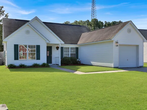 114 Dovetail Cir, Summerville, SC 29483