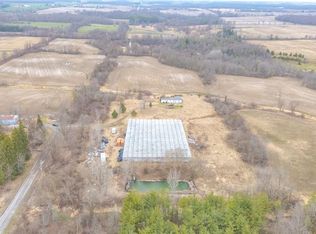 1252 E Quarter Line Rd, Norfolk, ON