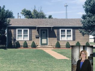 522 E Barnes Ave, Alva, OK 73717