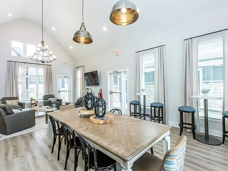 Sandpiper Terrace — Photo 13