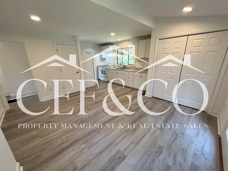 156 Overbrook Cir — Photo 17