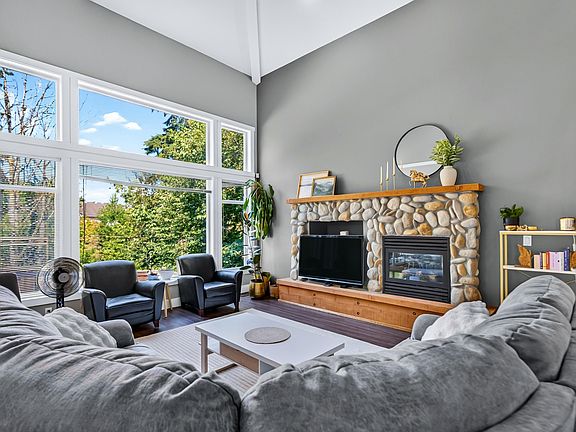5th image of 13933 229b St