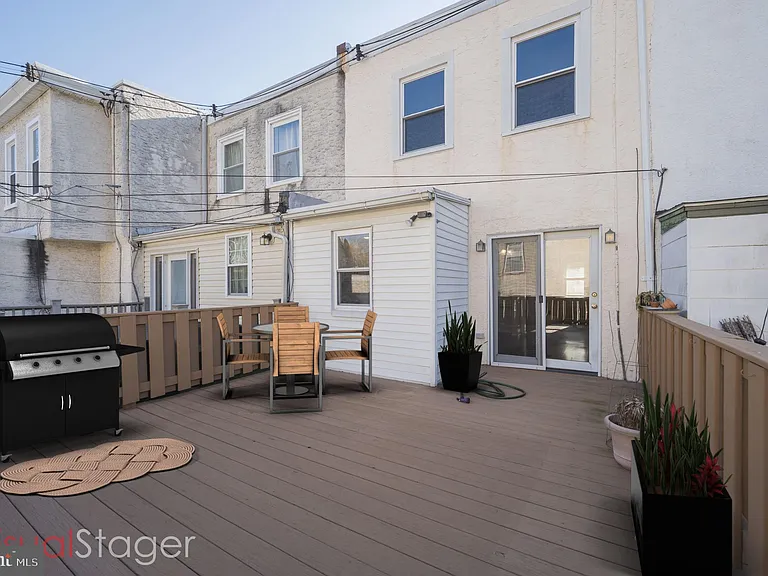 3319 Bowman St — Photo 17