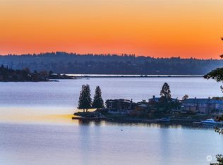 9537 Lake Washington Blvd NE, Bellevue, WA