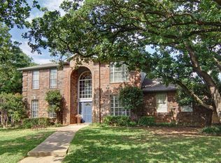 2004 Ridgemont Ct, Arlington, TX 76012