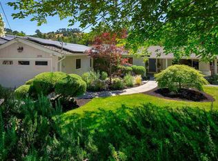1098 Upper Happy Valley Rd, Lafayette, CA 94549