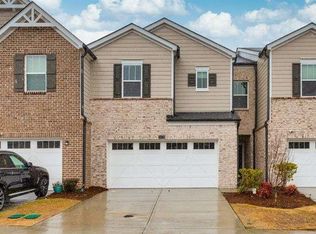 1070 Sunny Lake Dr, Lawrenceville, GA 30043