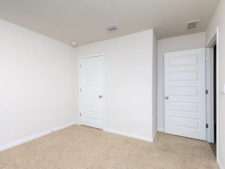 4652 Honor Guard Way — Photo 15