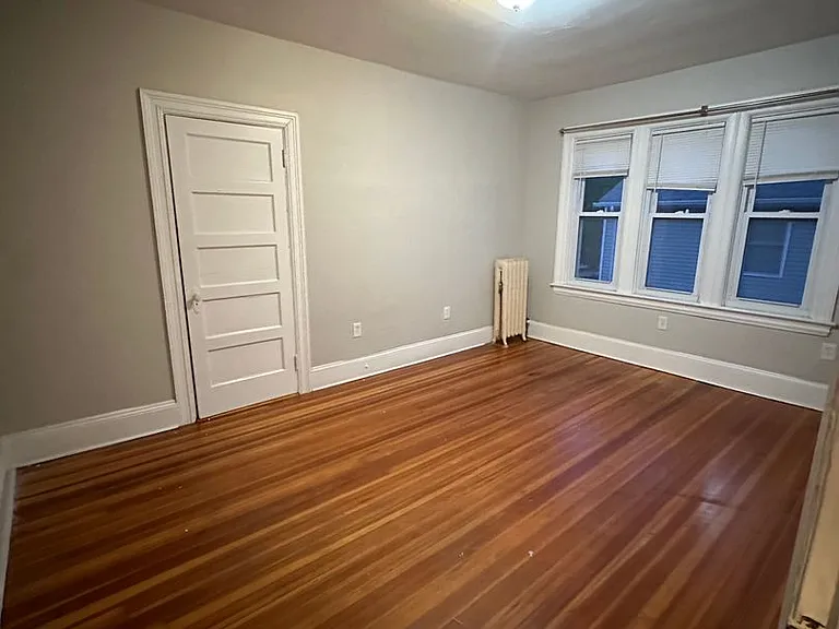 94 Oakland Ave — Photo 18
