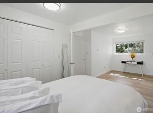 609 212th St SW, Bothell, WA 98021