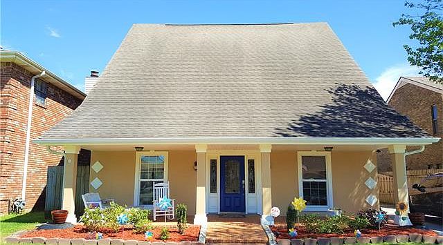 1st image of 3209 Karen Dr