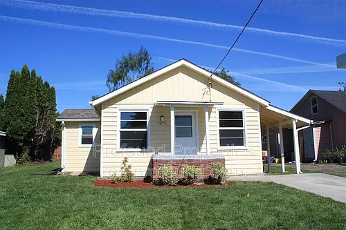 2232 SE 105th Ave Photo 1