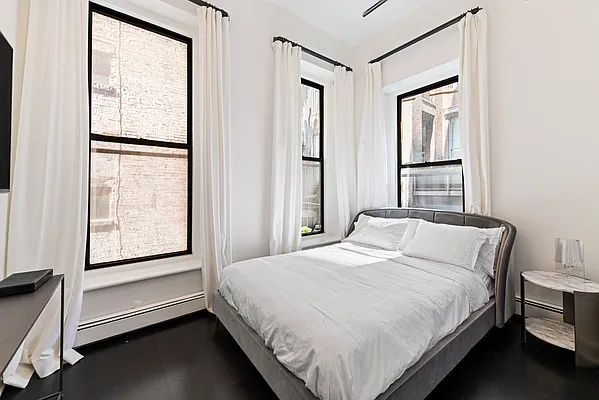 Sold by Compass | media 9