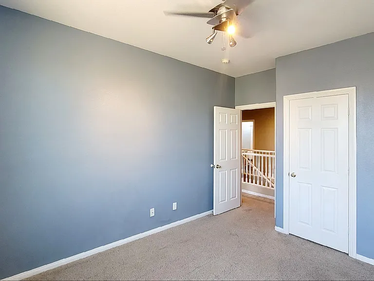 6252 Huntington Ridge Ave — Photo 18