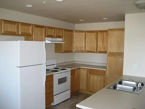 2 bed, 900 sqft, $1,395 — Photo 2