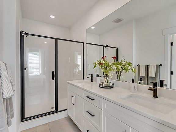 Cabo Owner s Bathroom Daybreak Sky Terrace Collection