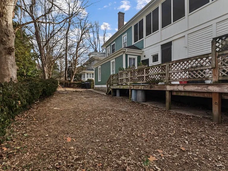 514 Wapping St #C — Photo 12