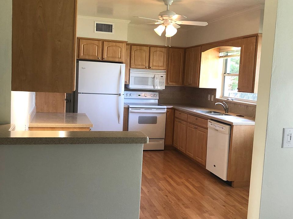 1st image of 2088 Lanai Ave