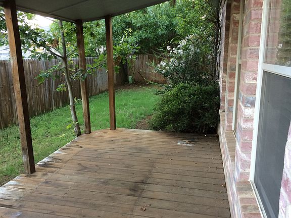 Shaded Deck and side yard