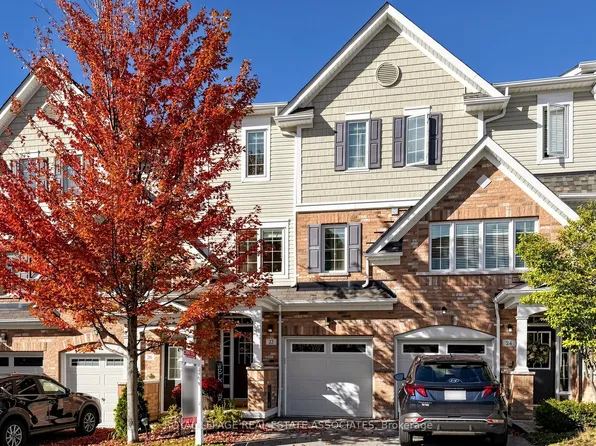 22 Benjamin Way, Whitby, ON L1N 0K5