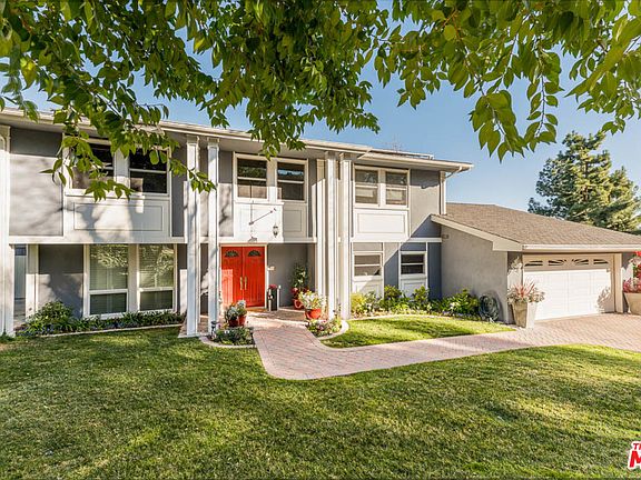 2nd image of 21839 Ambar Dr