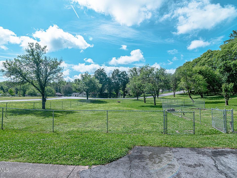 2nd image of 141 N Alabama Rd #23