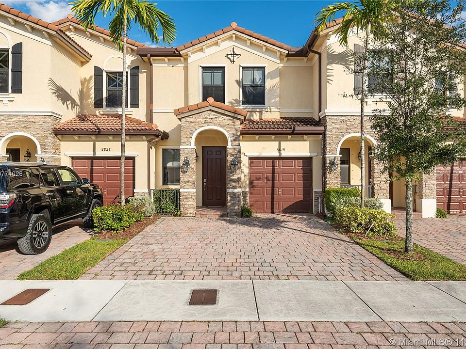1st image of 8819 NW 98th Ave