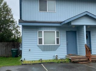 4825 Klamath Falls Ln, Anchorage, AK 99517