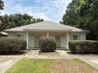 331 Ruella Ave, Bay Saint Louis, MS 39520