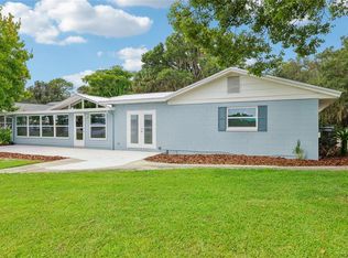 1553 Lakeside Dr, Deland, FL 32720