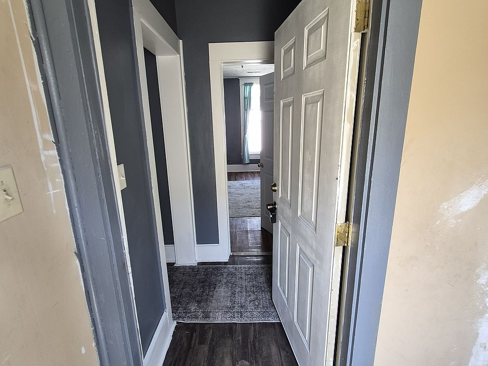 1st image of 100 Broadway St #2