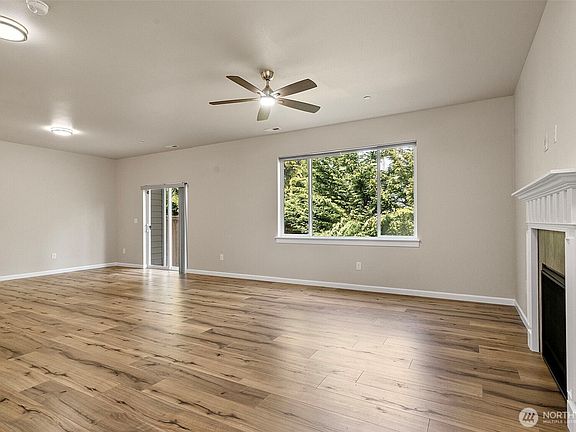 4th image of 7419 51st Street W