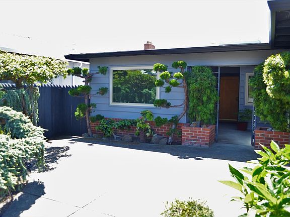 4th image of 6746 Kenilworth Ave