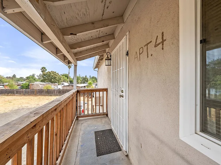 6044 Marysville Blvd #4 — Photo 9