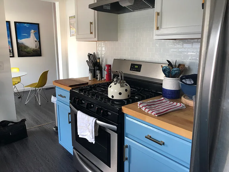 30 Tulip Ave — Photo 21