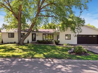 5705 Hawkes Ter, Edina, MN 55436