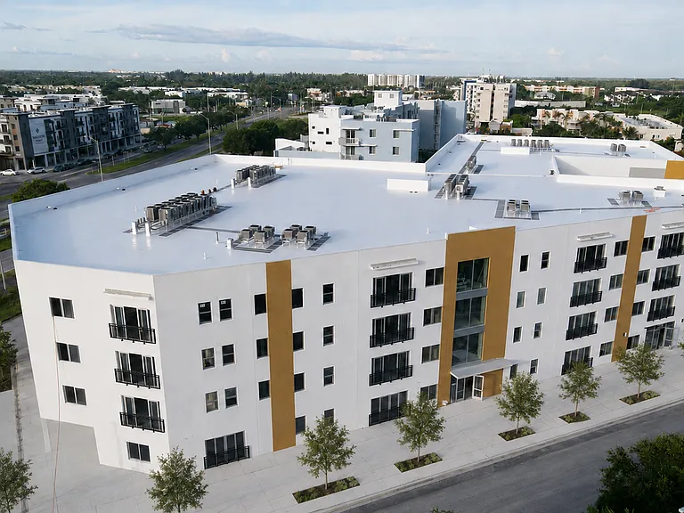 Naranja Residences — Photo 2