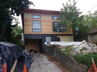 1611 N 48th St, Seattle, WA 98103