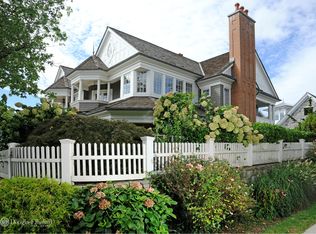 70 Havemeyer Pl #N, Greenwich, CT 06830