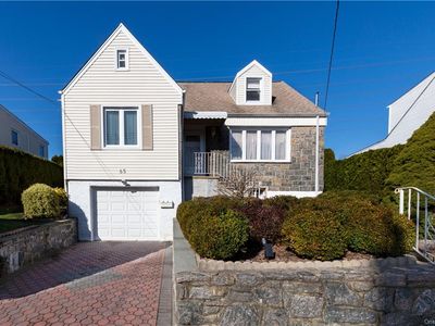 65 Remsen Rd, Yonkers, NY, 10710