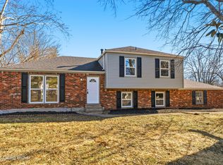 8011 Cortland Dr, Louisville, KY 40228