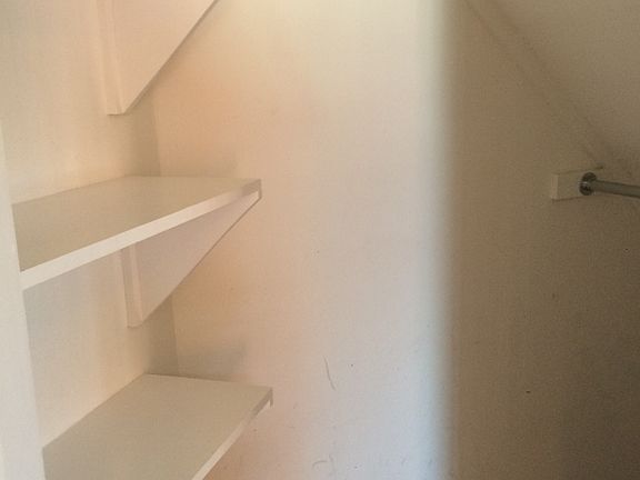 5th image of 385 Knickerbocker Ave Ste 3