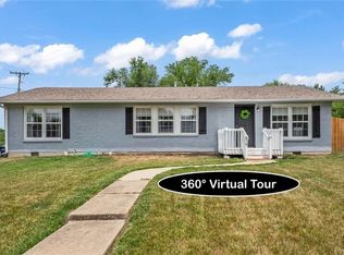 415 Johnson Dr, Sweet Springs, MO 65351