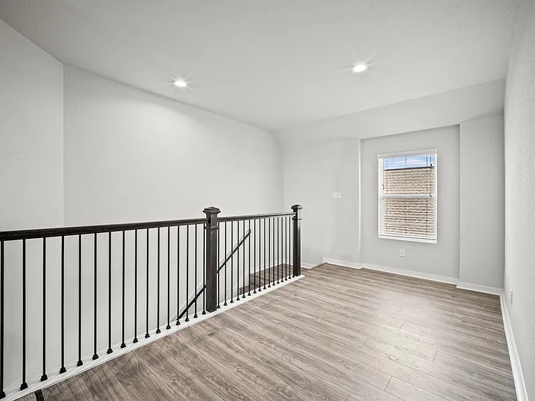 144 Shining Point Dr — Photo 14