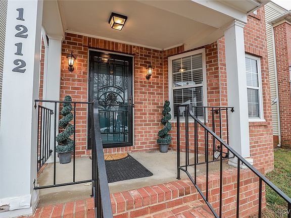 4th image of 1212 Dance St