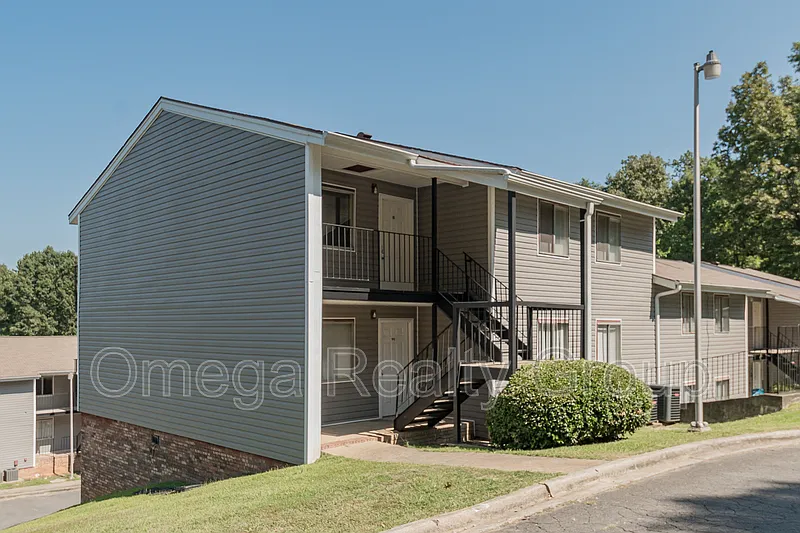 Heather Oaks Apartments — Photo 1